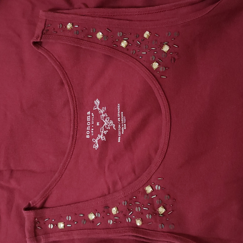 Sonoma - Magenta Ribbed Tank with Beaded shoulders - Ladies Medium